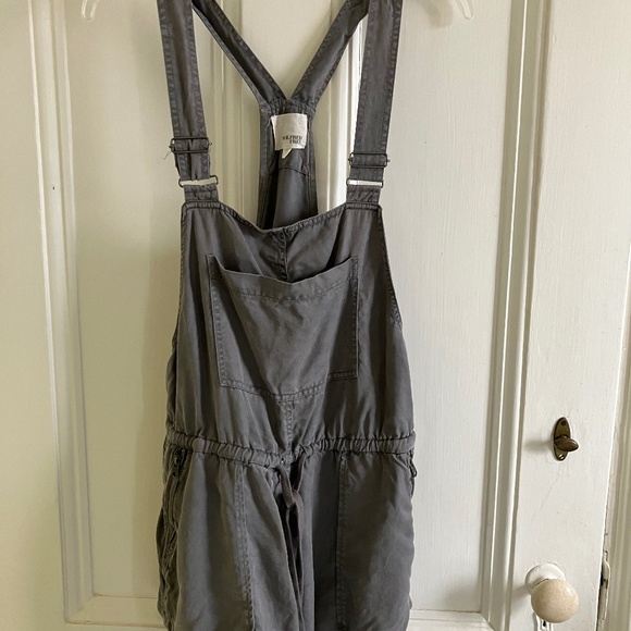 WILFRED FREE Romper khaki green Size S - Picture 1 of 4
